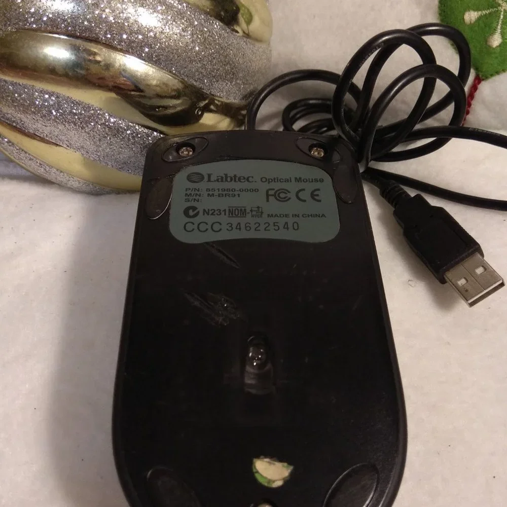 Labtec computer mouse