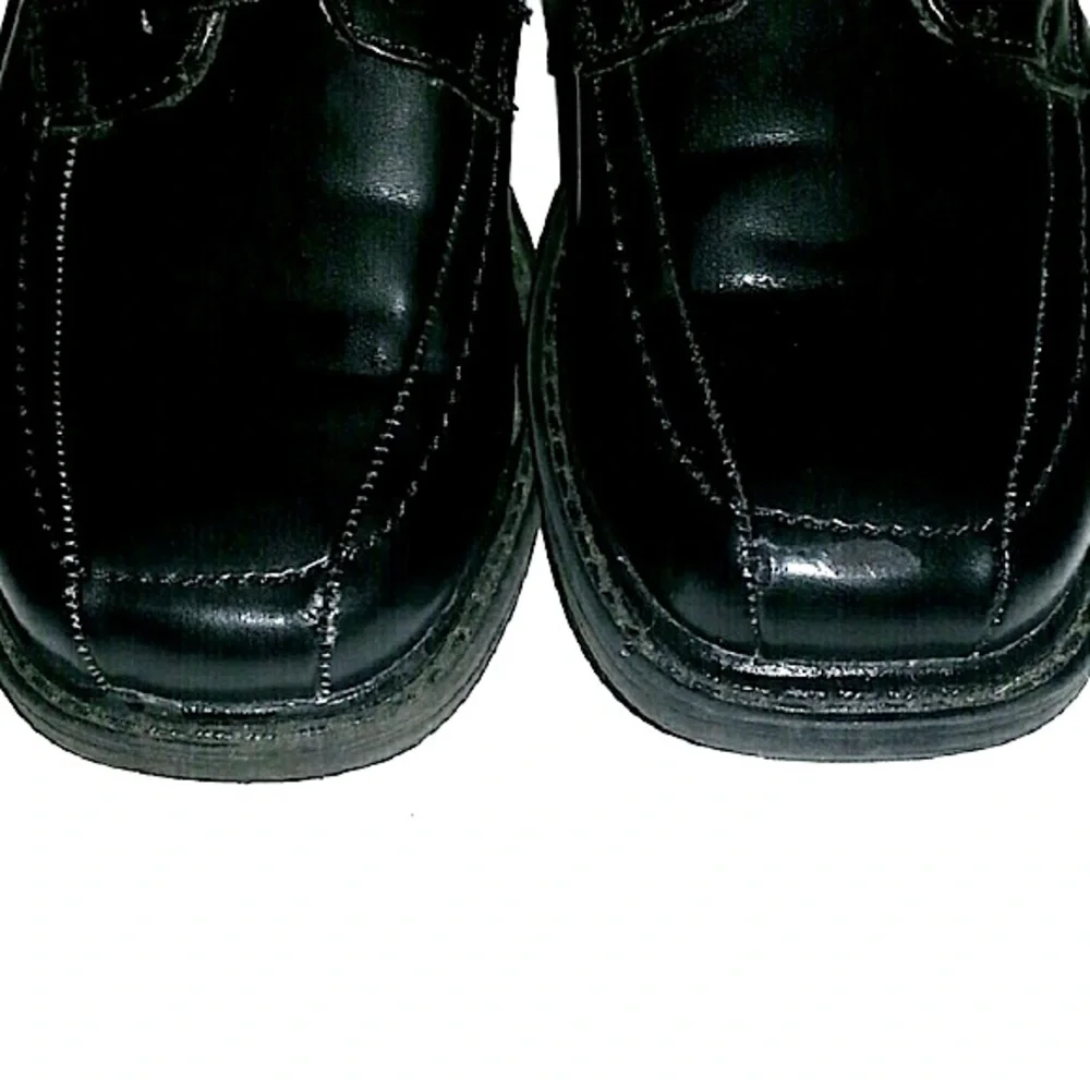 Madison Avenue black oxfords “brice
