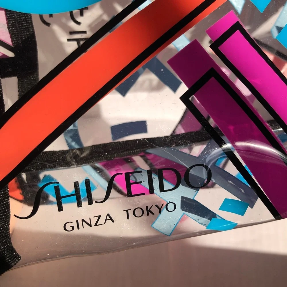 Shiseido Ginza Crossing Makeup Bag with .84 oz White Lucent Deluxe Sample nwt
