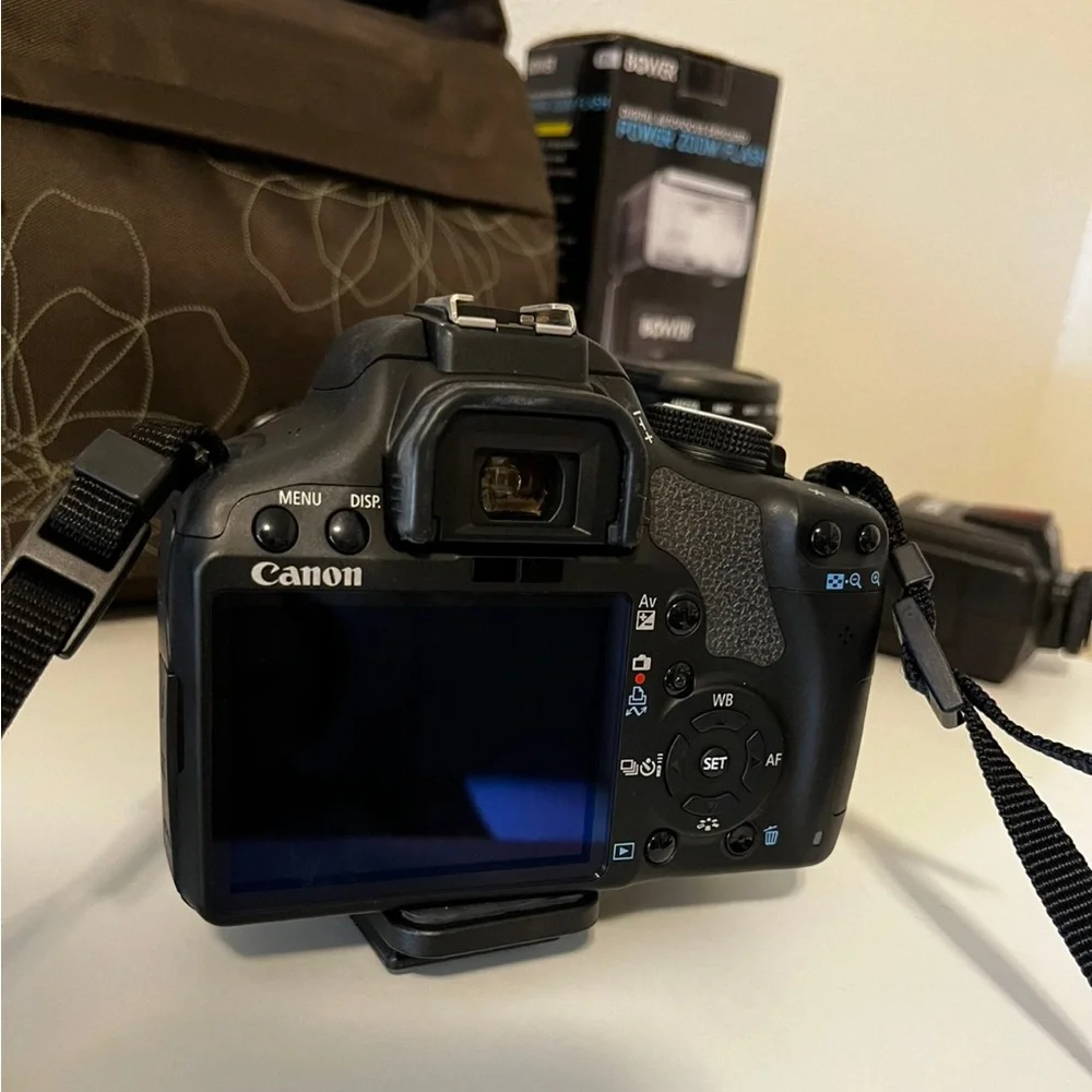 Canon eos t1i