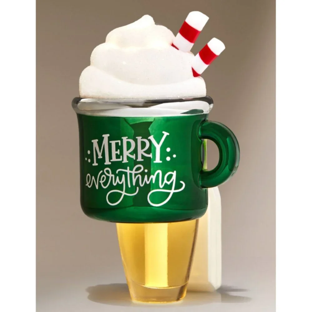 Bath & Body Works Christmas Mug Nightlight Wallflowers Fragrance Plug-In