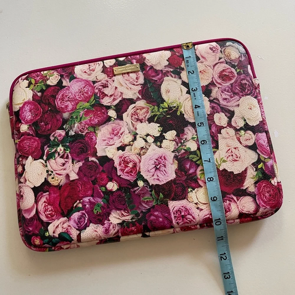 NWOT Kate Spade Laptop Sleeve
