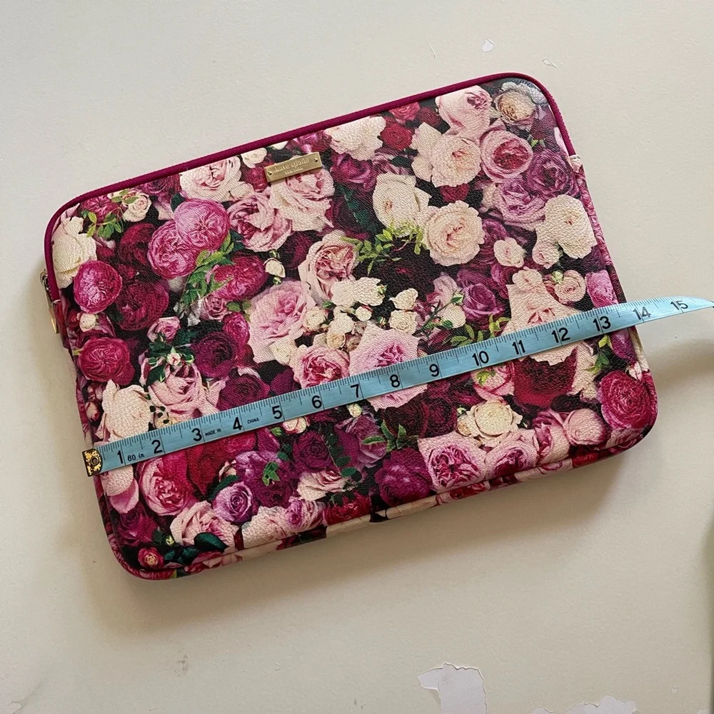 NWOT Kate Spade Laptop Sleeve