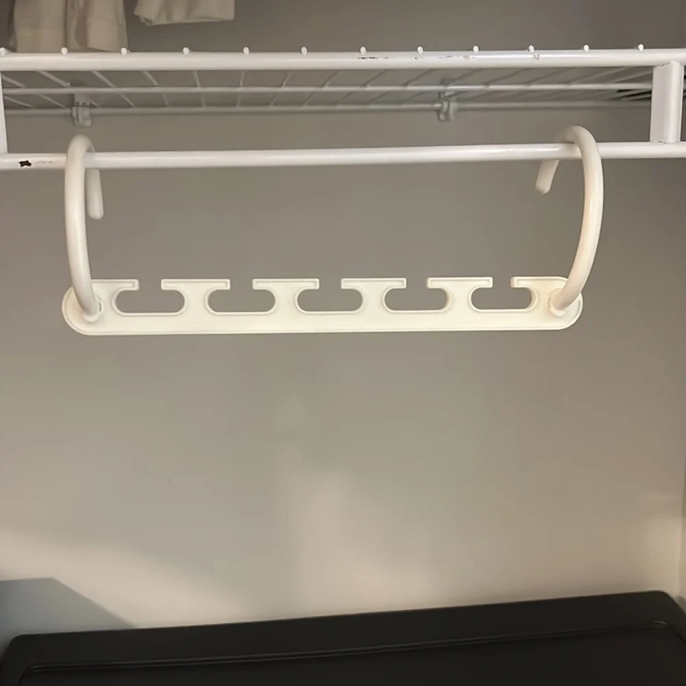 Space saving hangers