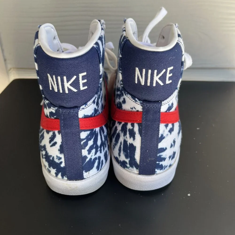 Nike a2508 send