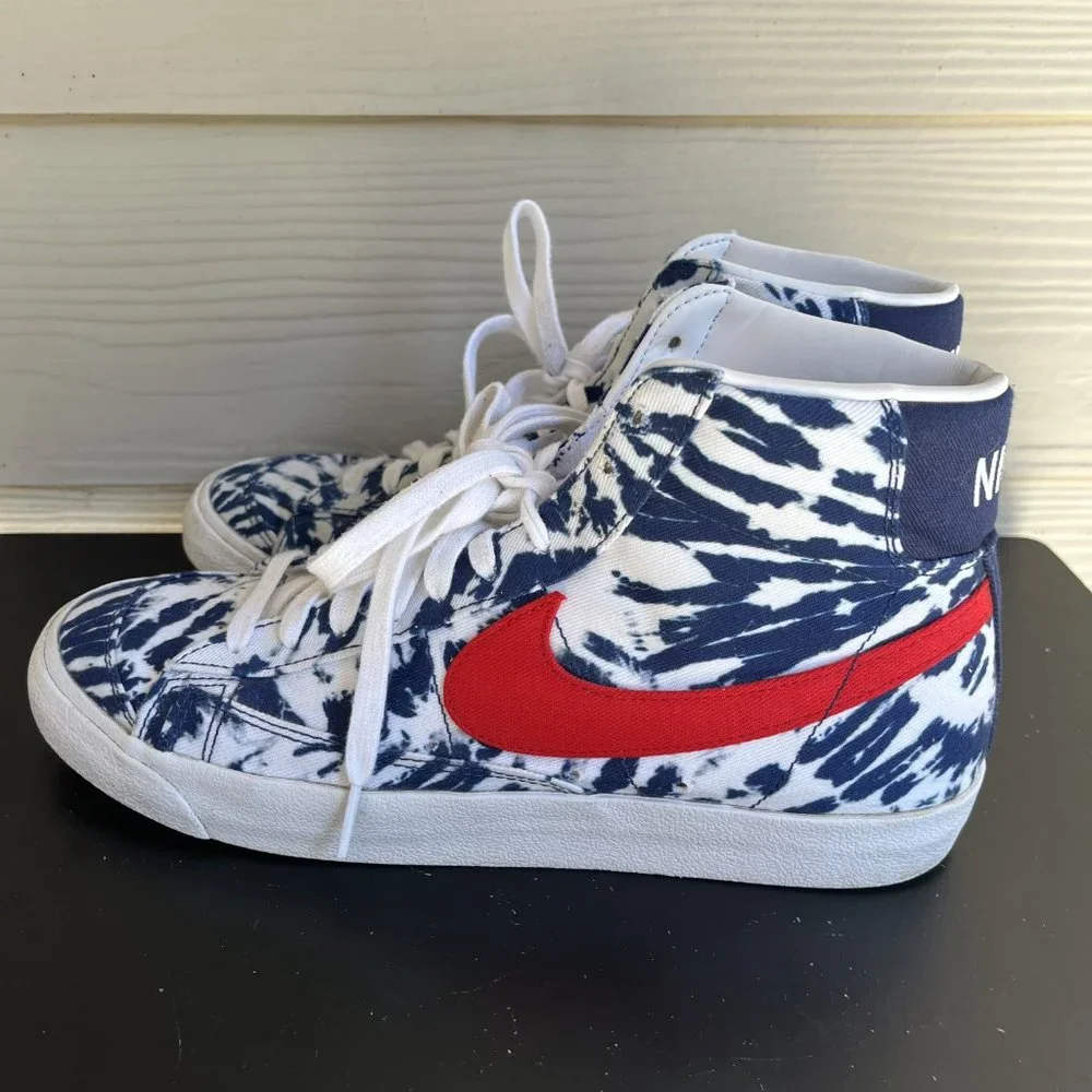 Nike day shipping used