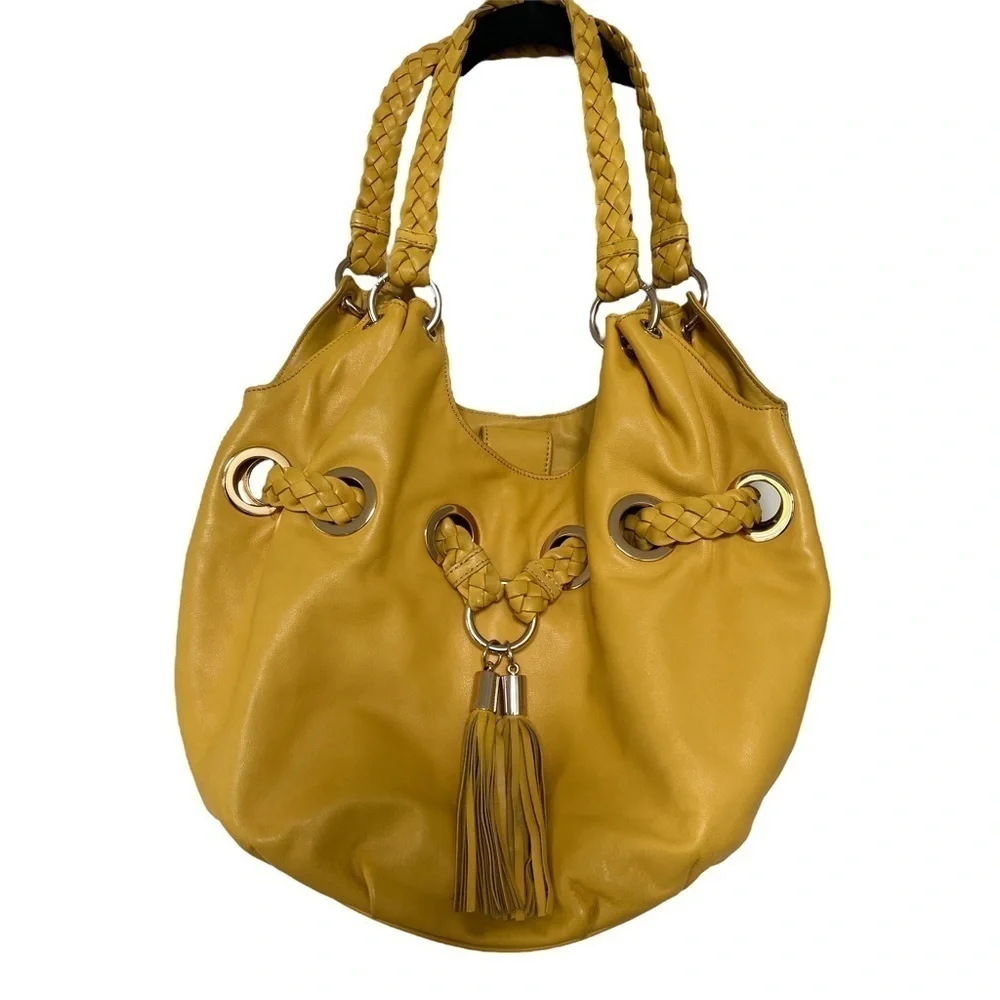 MICHAEL KORS SIGNATURE YELLOW HANDBAG