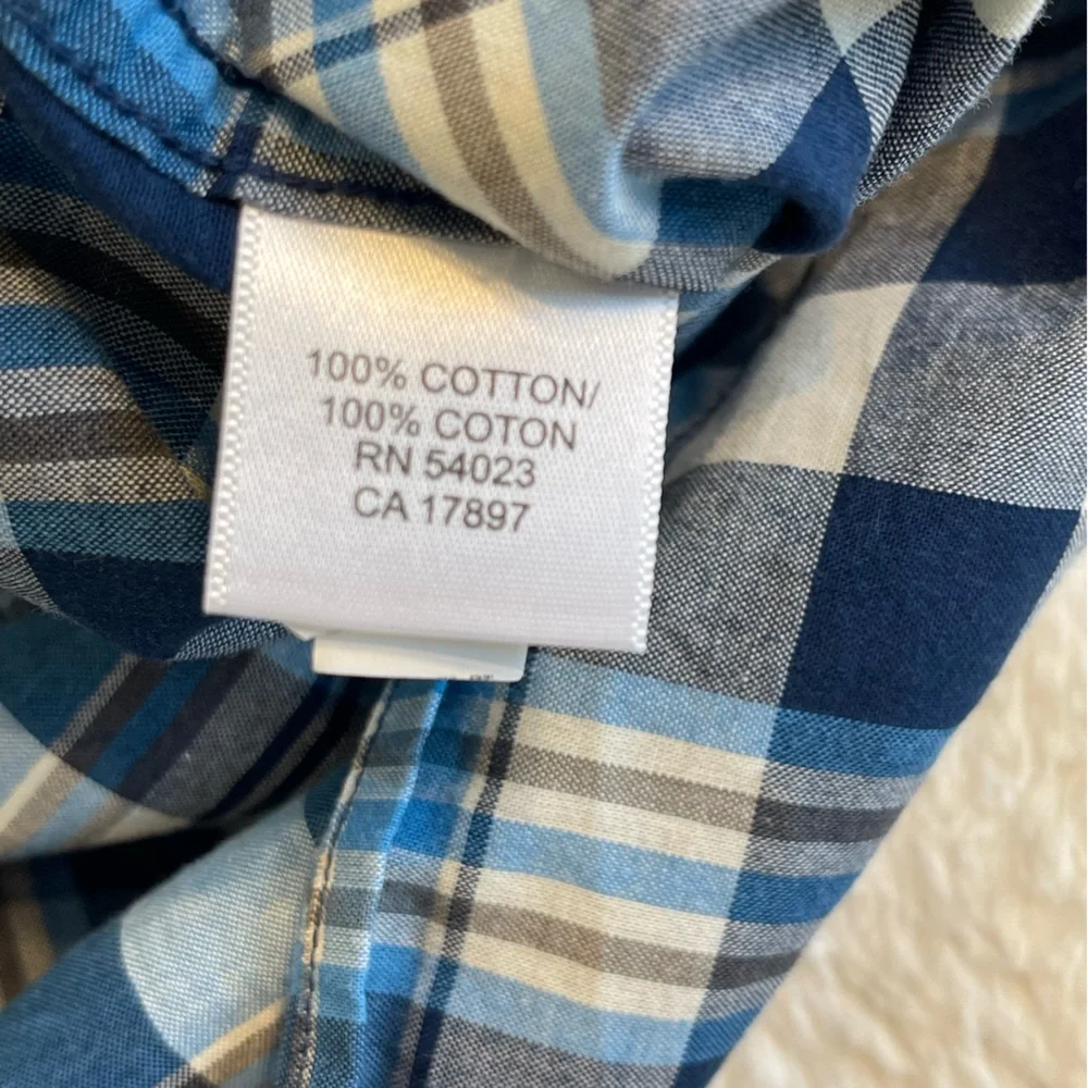 Banana Republic size large blue, charcoal & ivory plaid