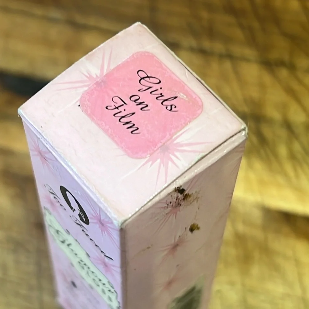 Too Faced this very