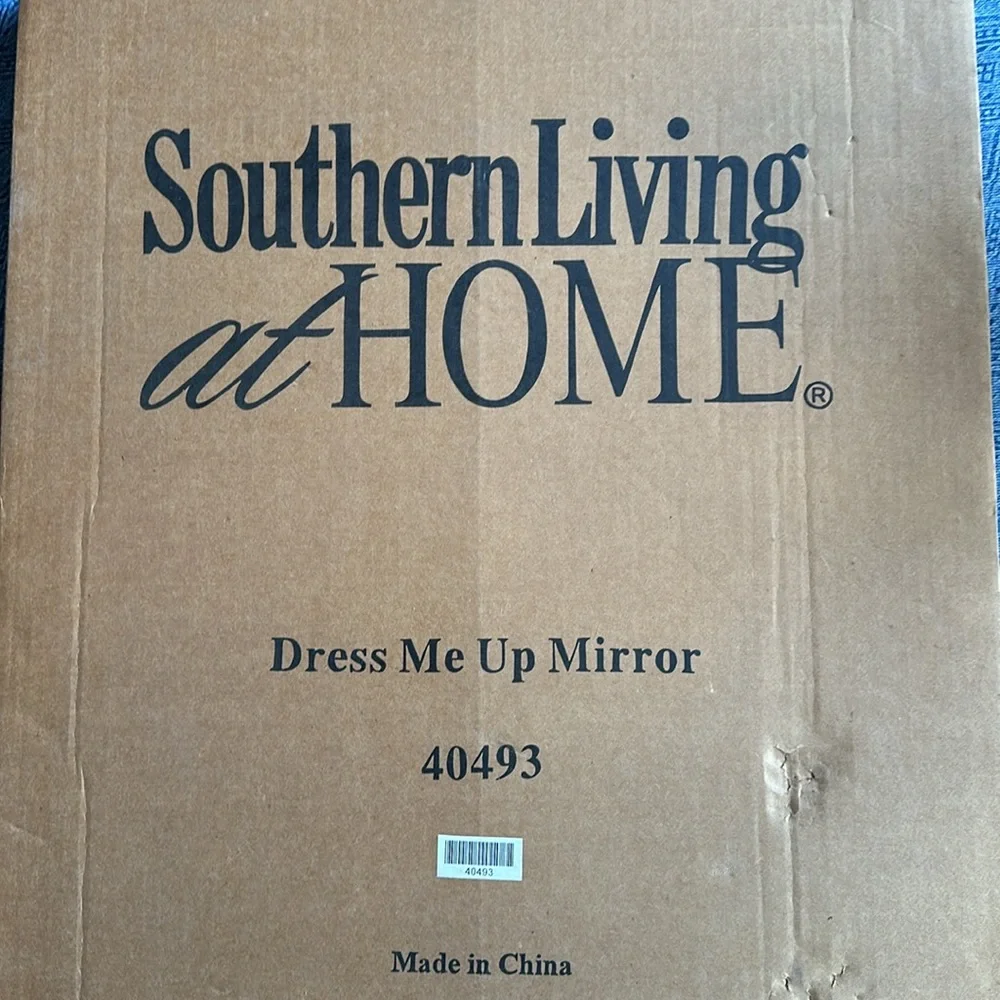 SLAH #40493 Cottage Collection Dress Me Up Mirror