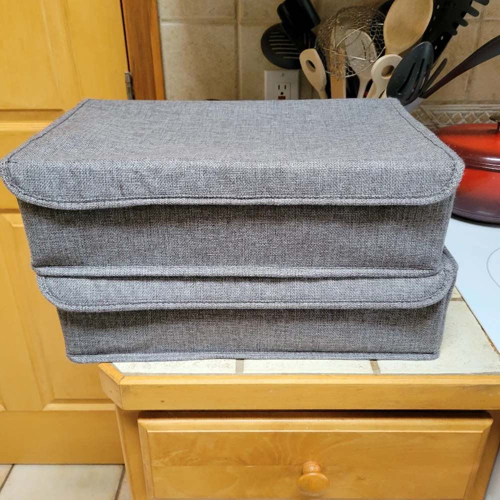 2 Underwear, socks, ornaments etc..storage boxes. 60 grids, 30 each