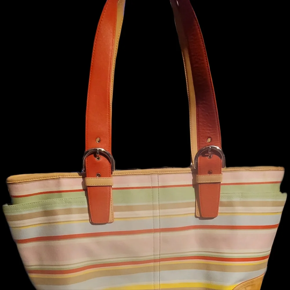 Coach *smokefree home