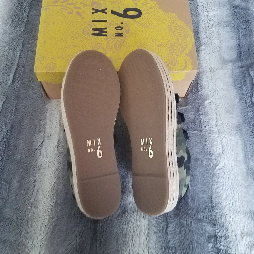Mix No. 6 Espadrilles size 10