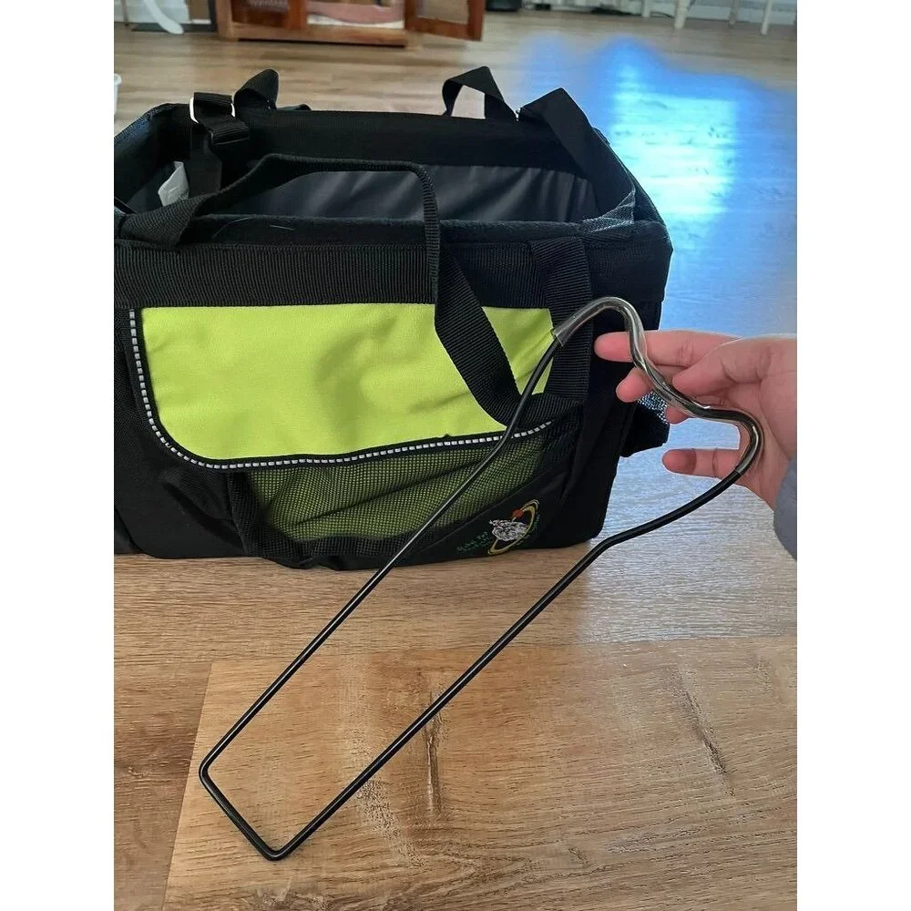 NEW Pet Bicycle Basket For Small Pets Up To 14 Lbs Soft & Secure With Clips To A