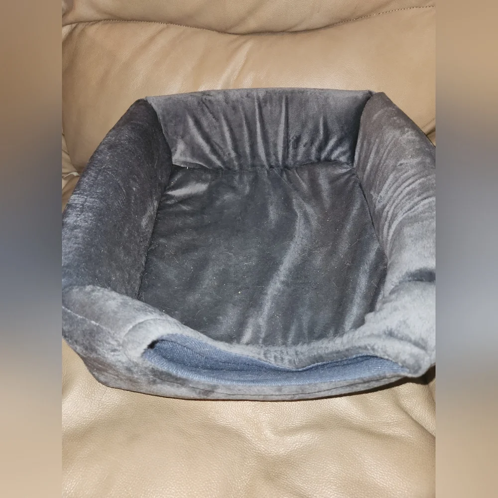 Cat cave/bed