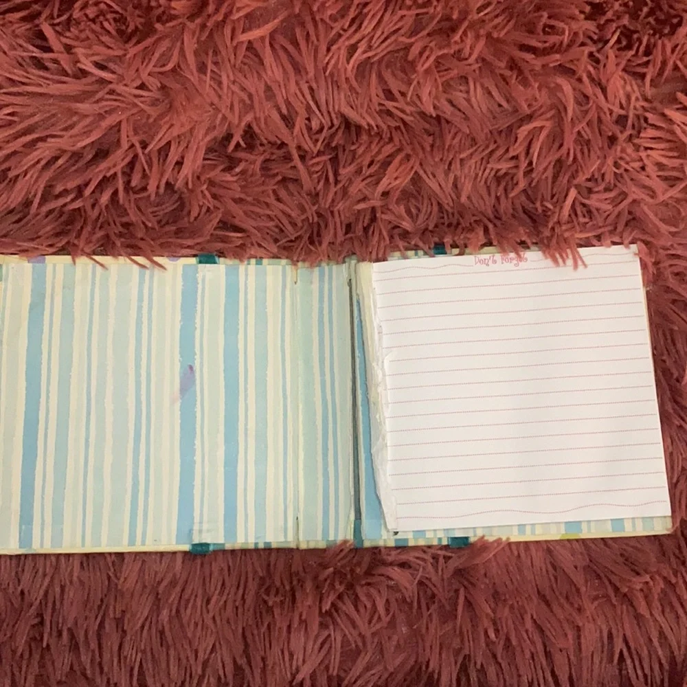 N/A notebook binder