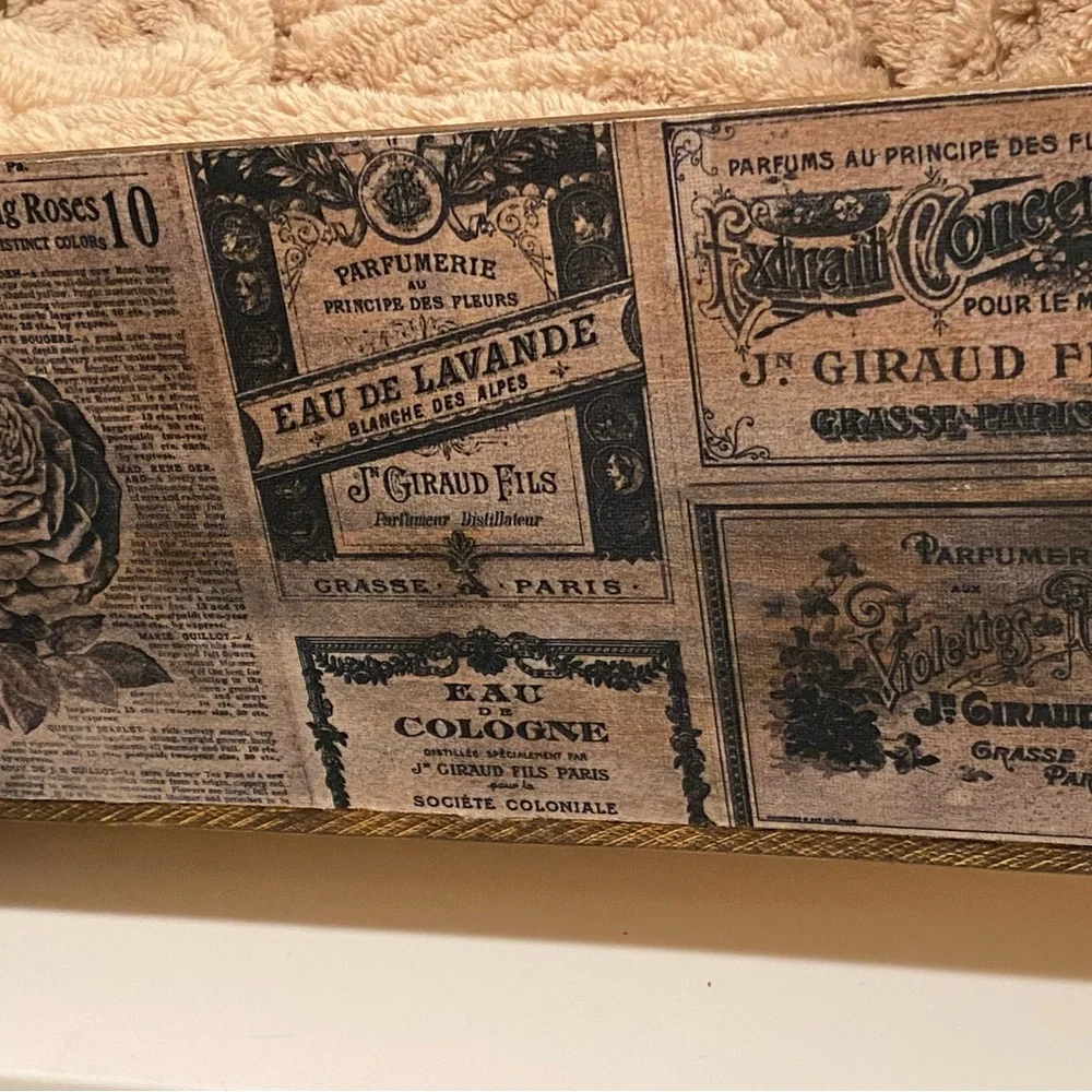 Vintage Crate Pet Bed with Floral Newspaper Design