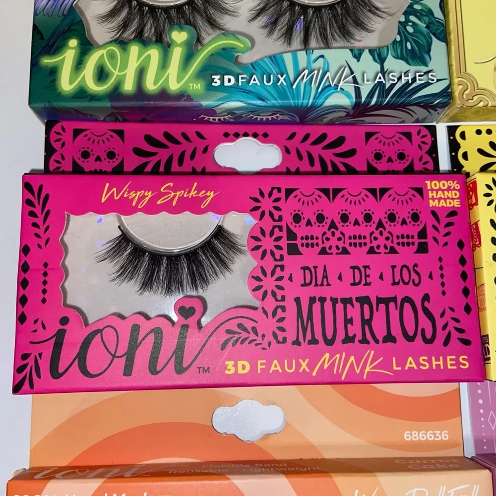 12 False 3D Lashes (Real & Faux Mink)