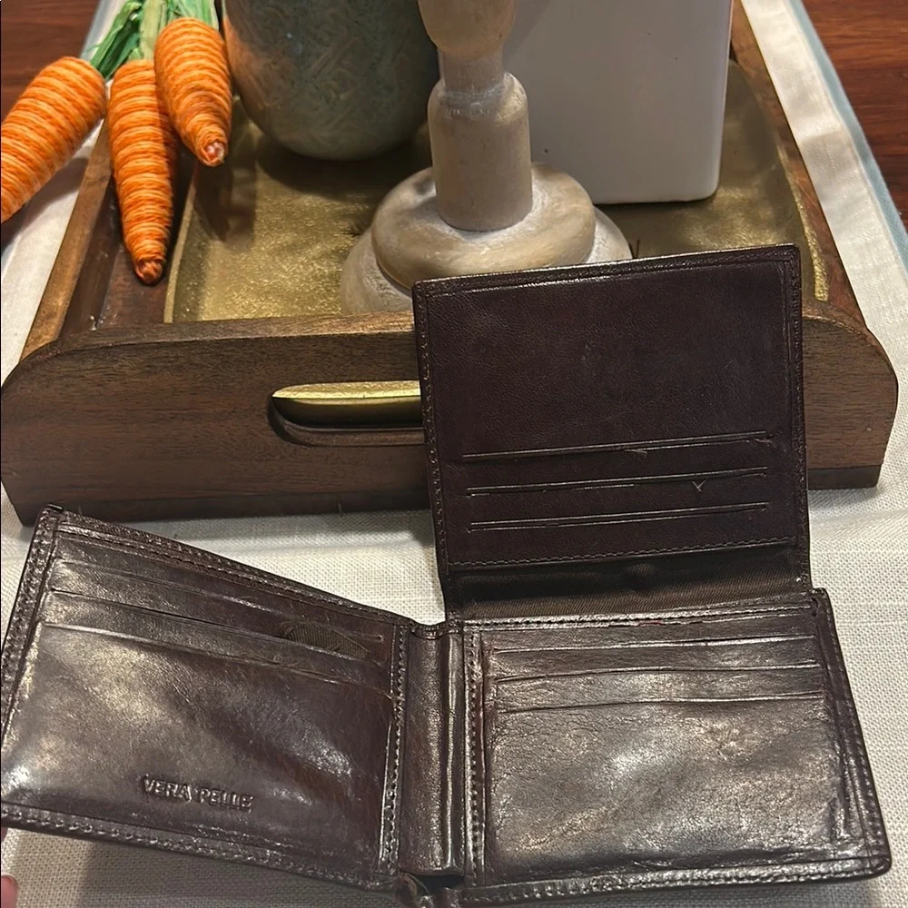 Vera Pelle Genuine Leather Wallet - Brown