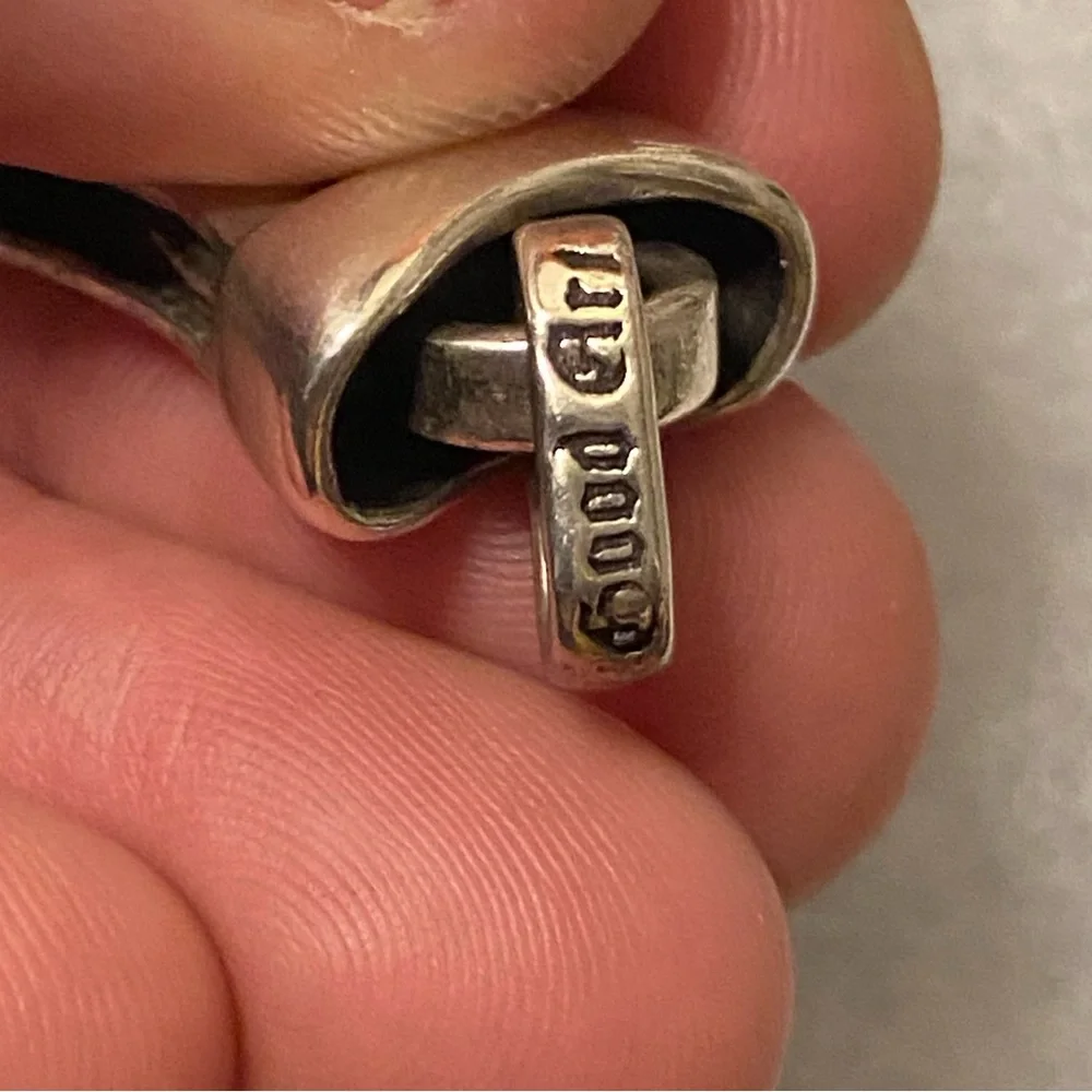 Good Art HLYWD | Pendant