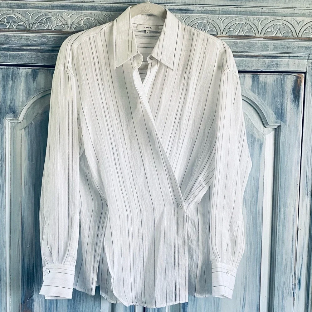 Drapey Stripe Convertible Button-down Shirt In Optic White/ Black