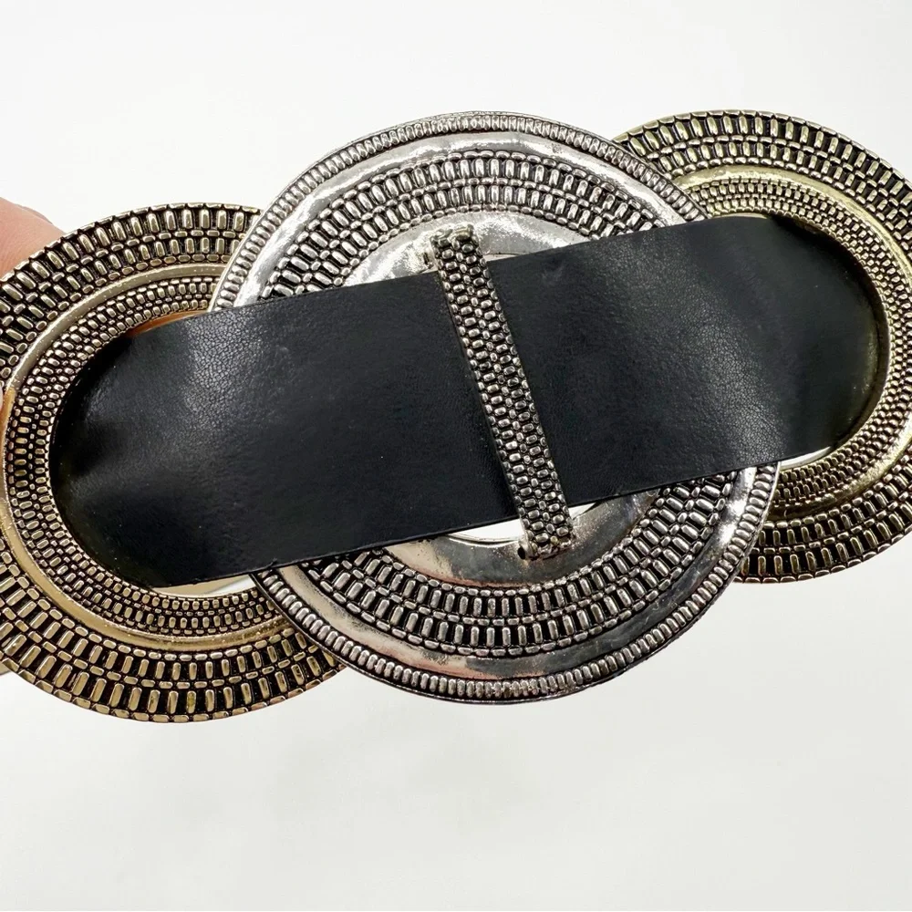 CHICO'S Large Oversized Buckle Two-Tone Adjustable Black Leather Belt M/L