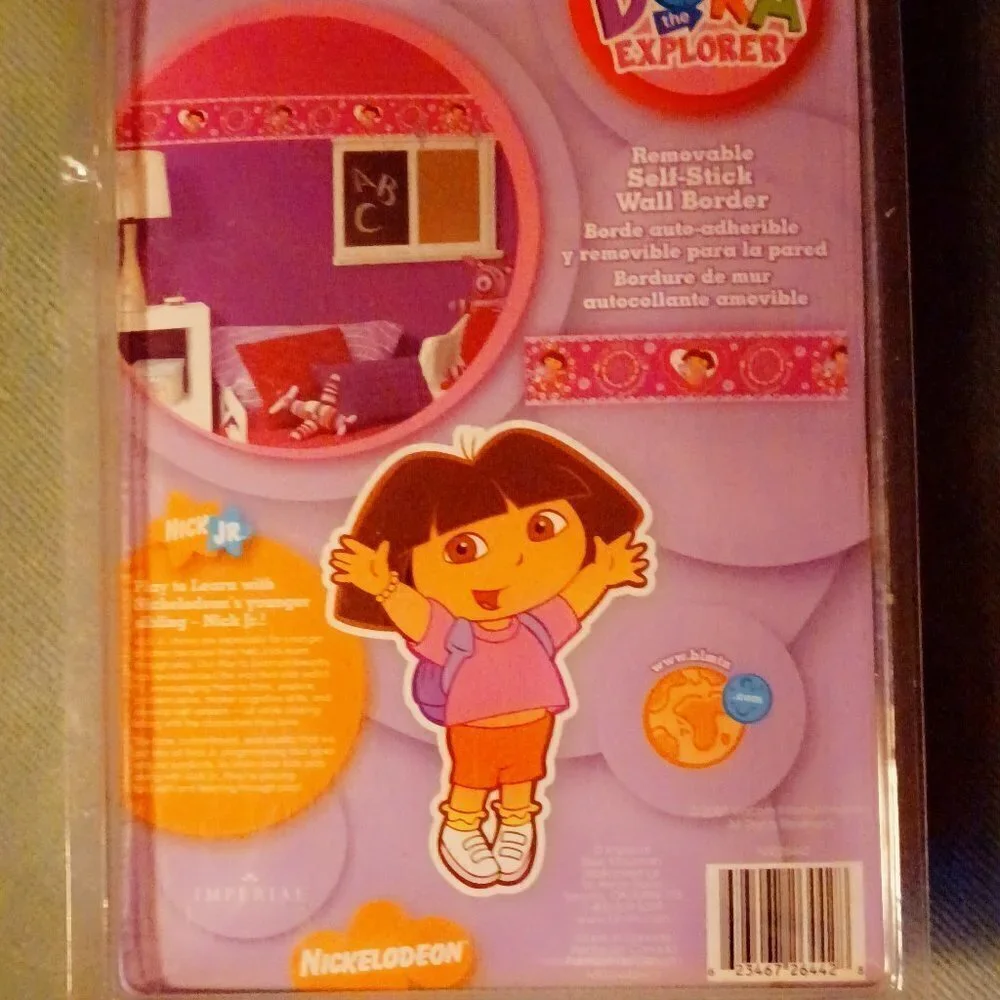 DORA/PKS UNOPENED.. removable long stick