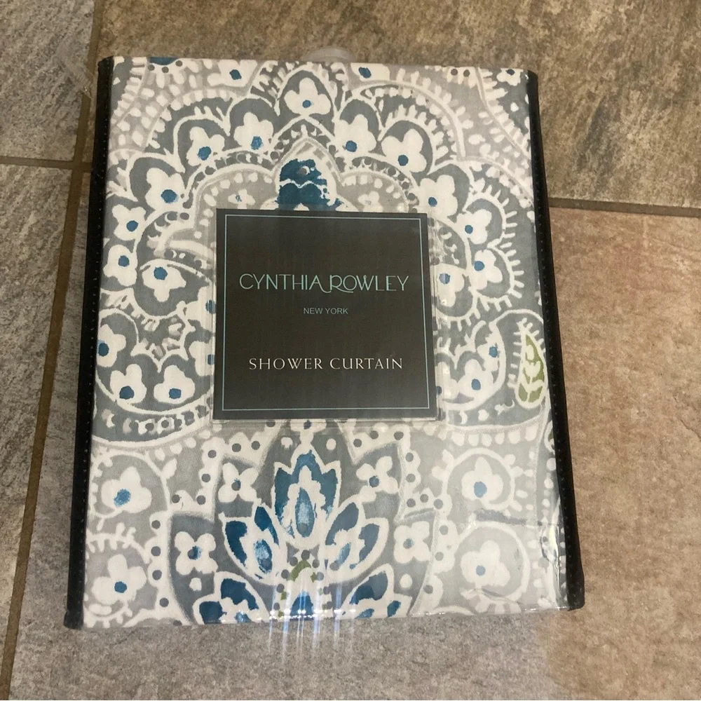 Cynthia Rowley Mica Shower Curtain New 72” X 72” Gray Blue Green Pattern