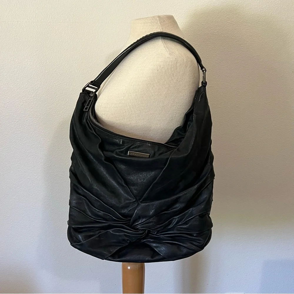BURBERRY AUTHENTIC Maggie Soft Knot Calfskin Leather Black Hobo Bag WITH COA