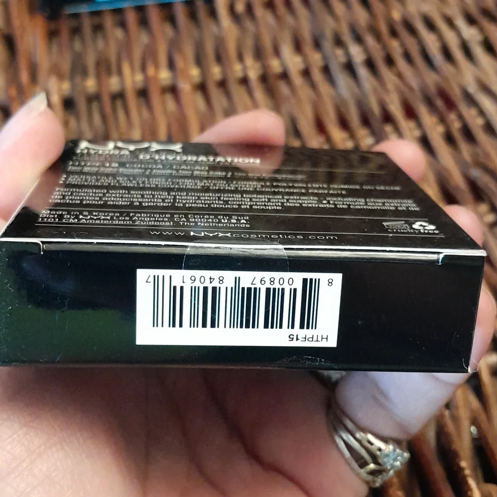 NYX HYDRO TOUCH COCOA HTPF15 2 Way Cake Powder Foundation