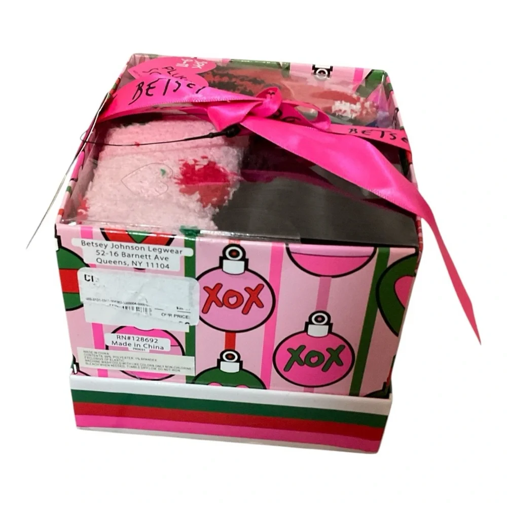 Betsey Johnson 3 Pack Plush Cozy Socks in Gift Box NWT