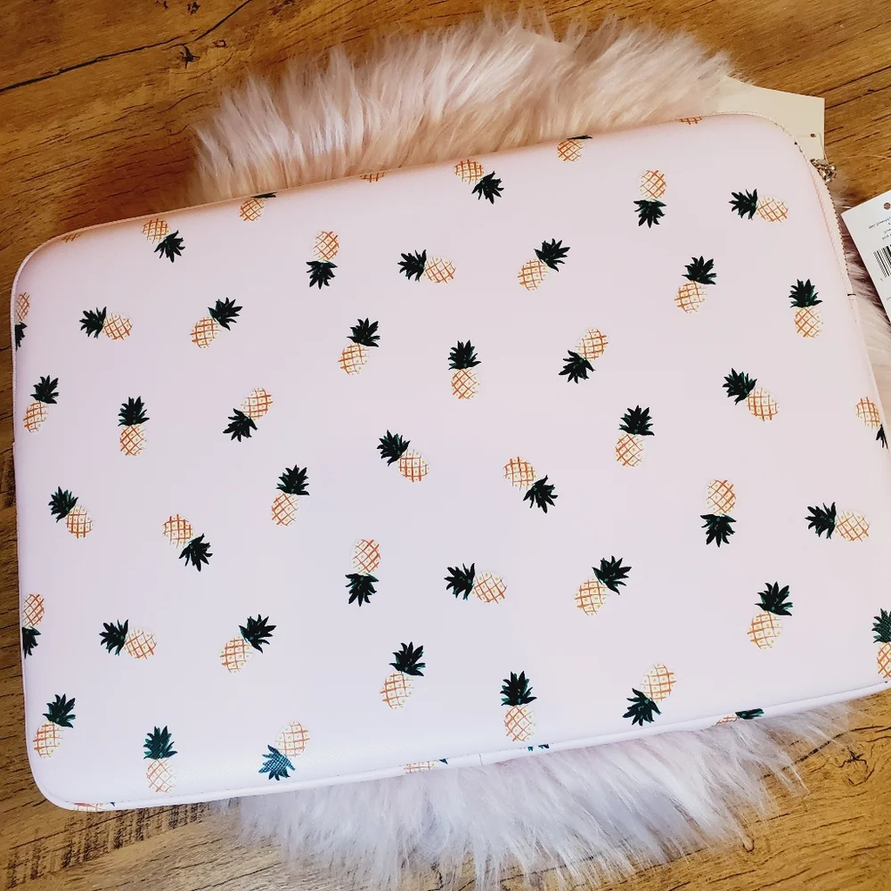 Kate spade pineapples universal laptop sleeve light pink nwt