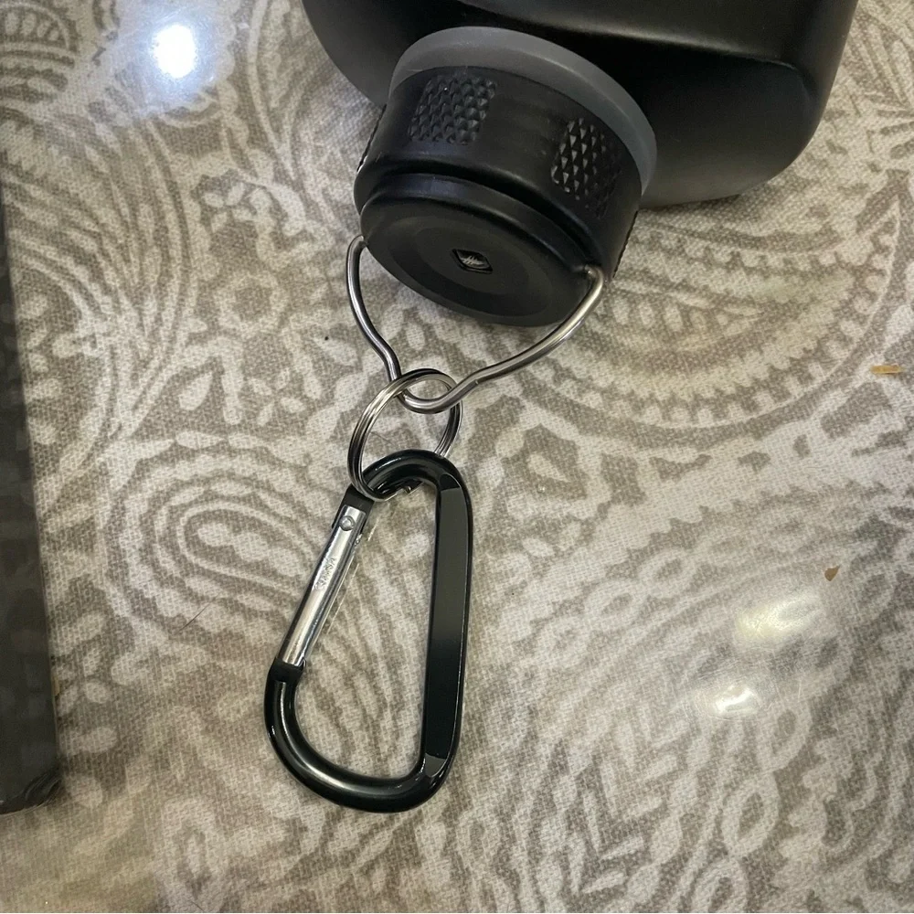 High Sierra for Leeds NWT black Pandora the world of avatar rugged‎ flask.