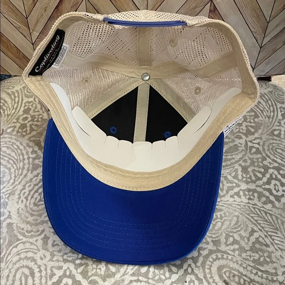 NWT‎ Florida Gators Gainesville mesh snap back Cap