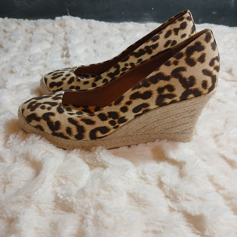 J. Crew Shoes Womens 7.5 Brown Seville Espadrille Wedge Leopard Canvas