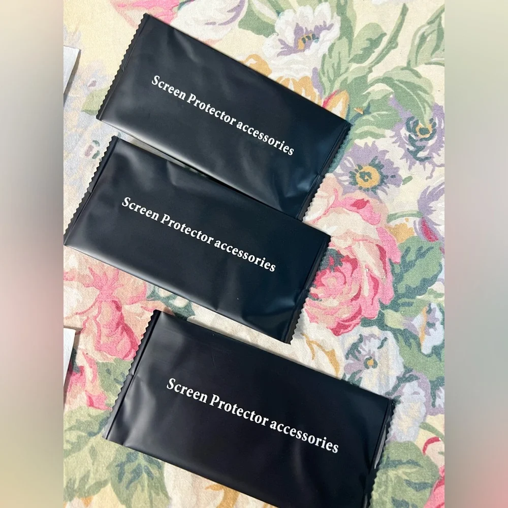 ROXX screen protectors 16 & 16 pro