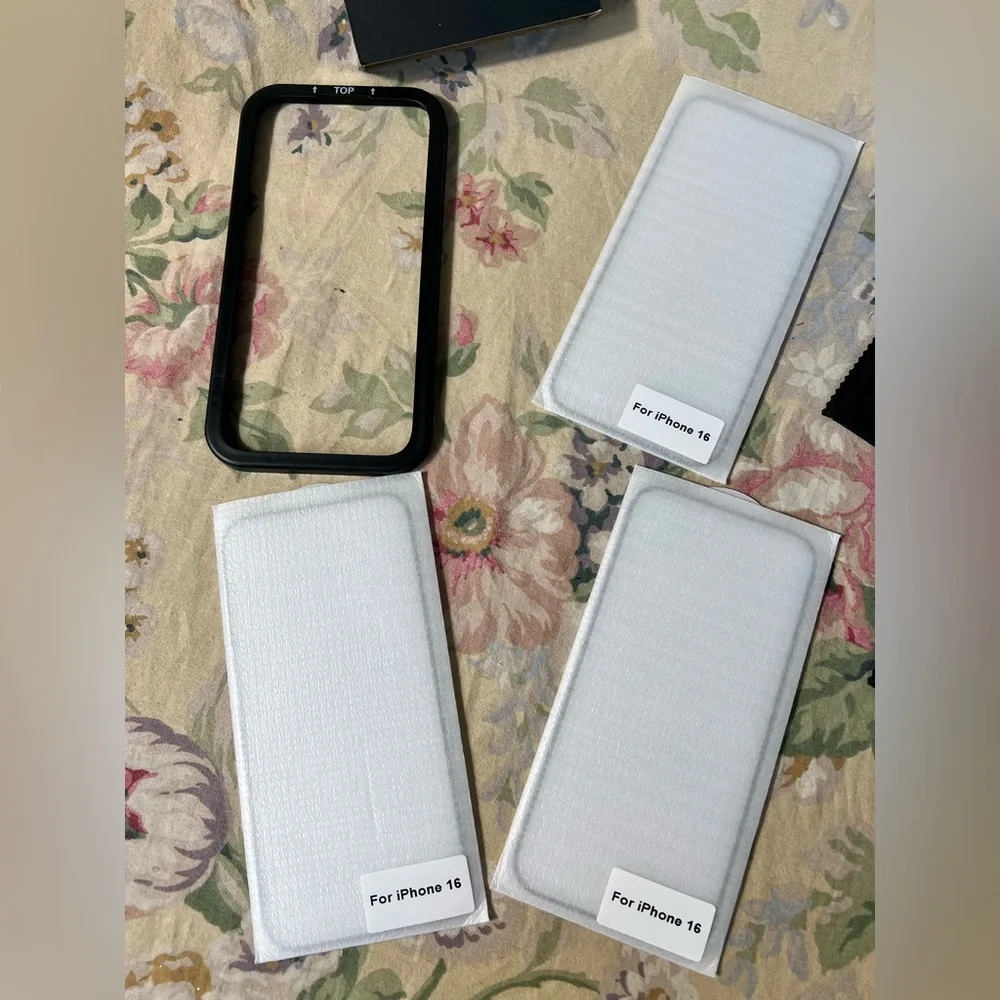 ROXX screen protectors 16 & 16 pro