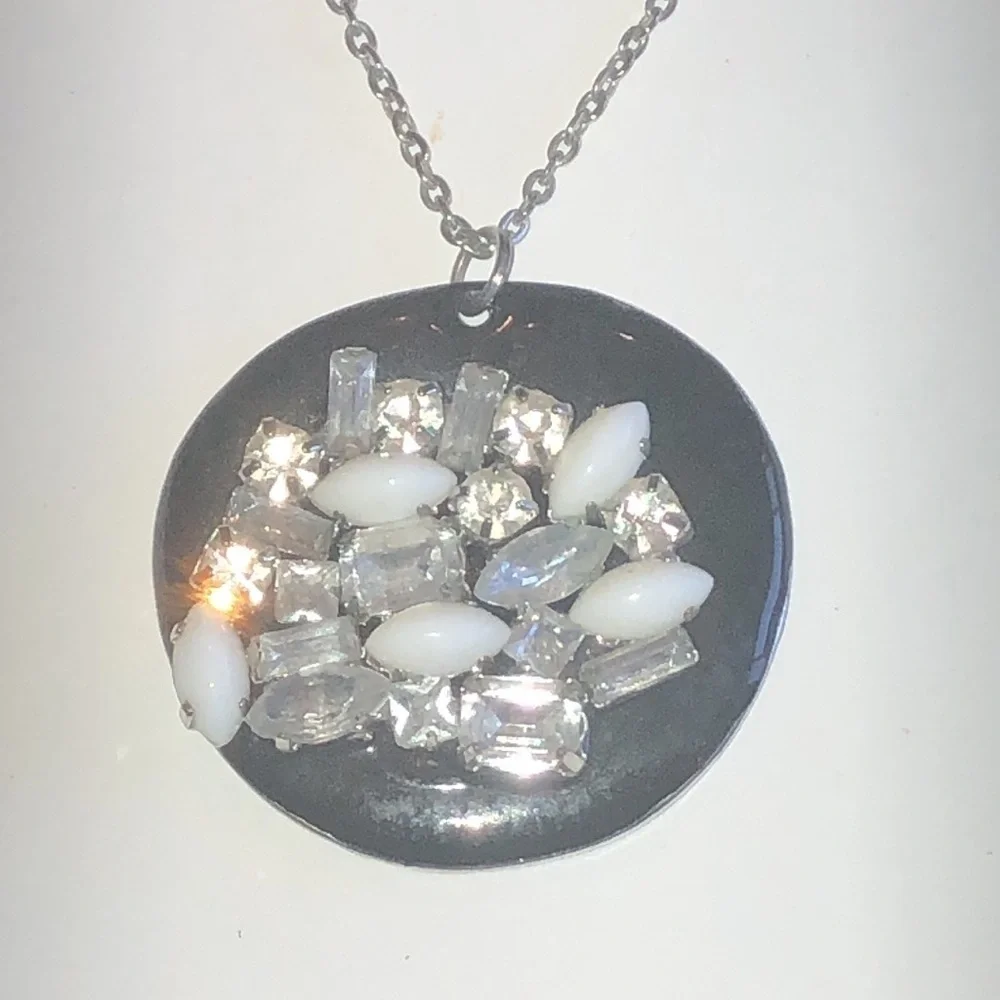 silver tone