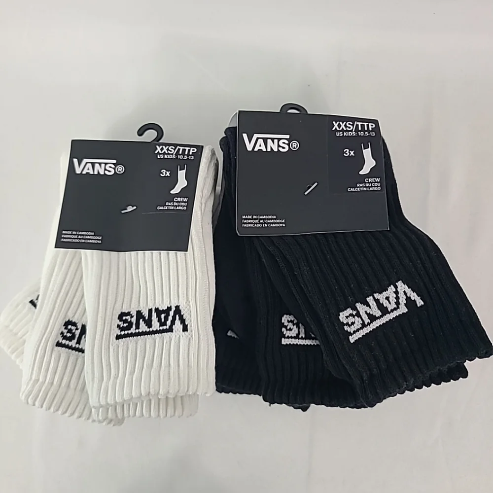 NWT Vans Boys Classic Crew Socks TWO, 3 Pack White & Black Size 10.5-13