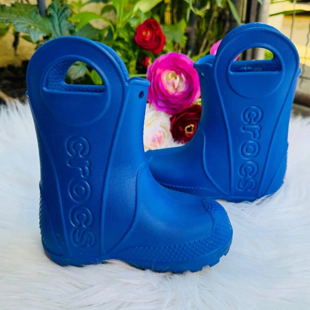 CROCS size 💙