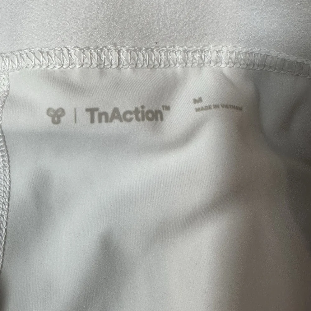Aritzia Tna Move Tech Tennis Pro Micro Mini Skirt Pleated White Womens Medium