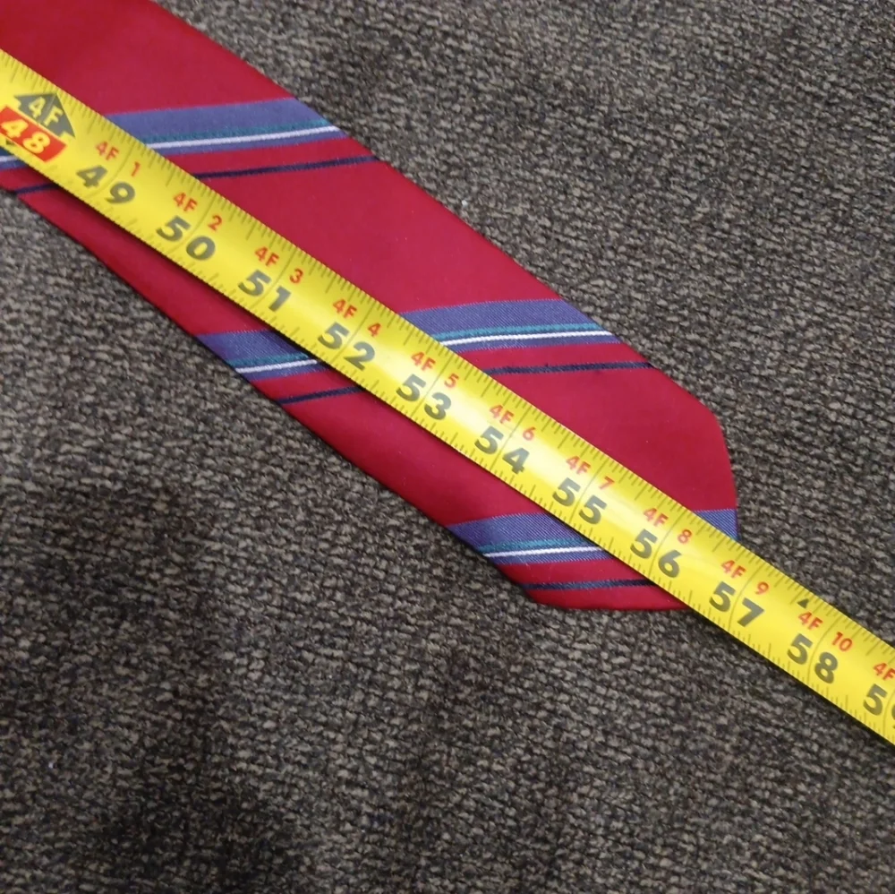 Christian Dior Men's Vintage Diagonal Stripe Silk Blend Necktie Timeless Classic