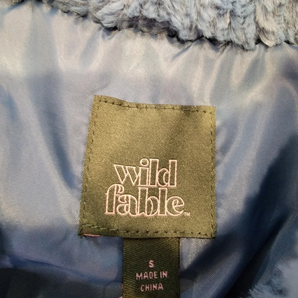 Wild Fable Faux Fur Corduroy Puffer Jacket Soft Feather Fluff Crop Turquois NWT!