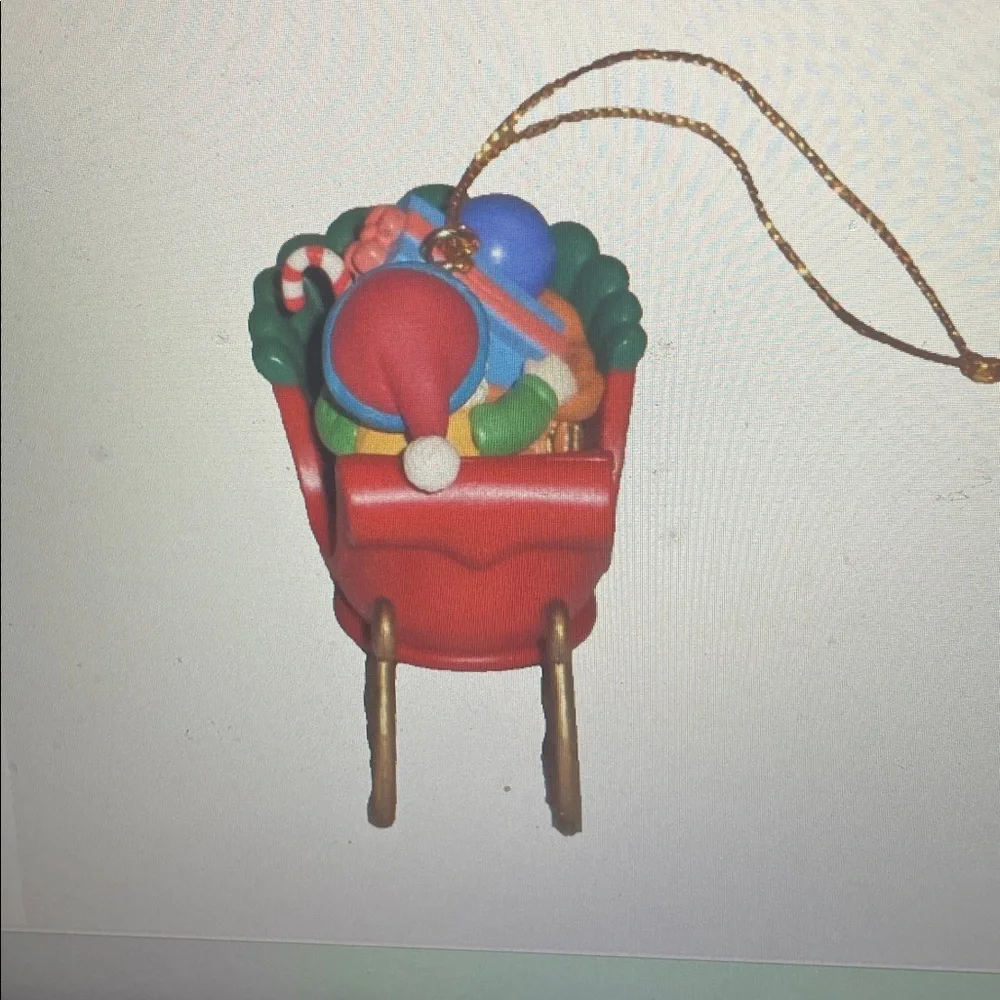 VTG 1995 Lustre Fame Elf Sleigh Christmas Ornament