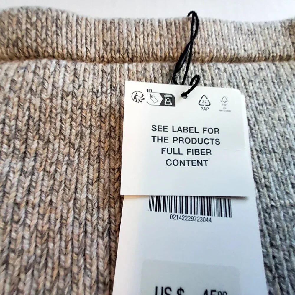 Zara boasts hue gray
