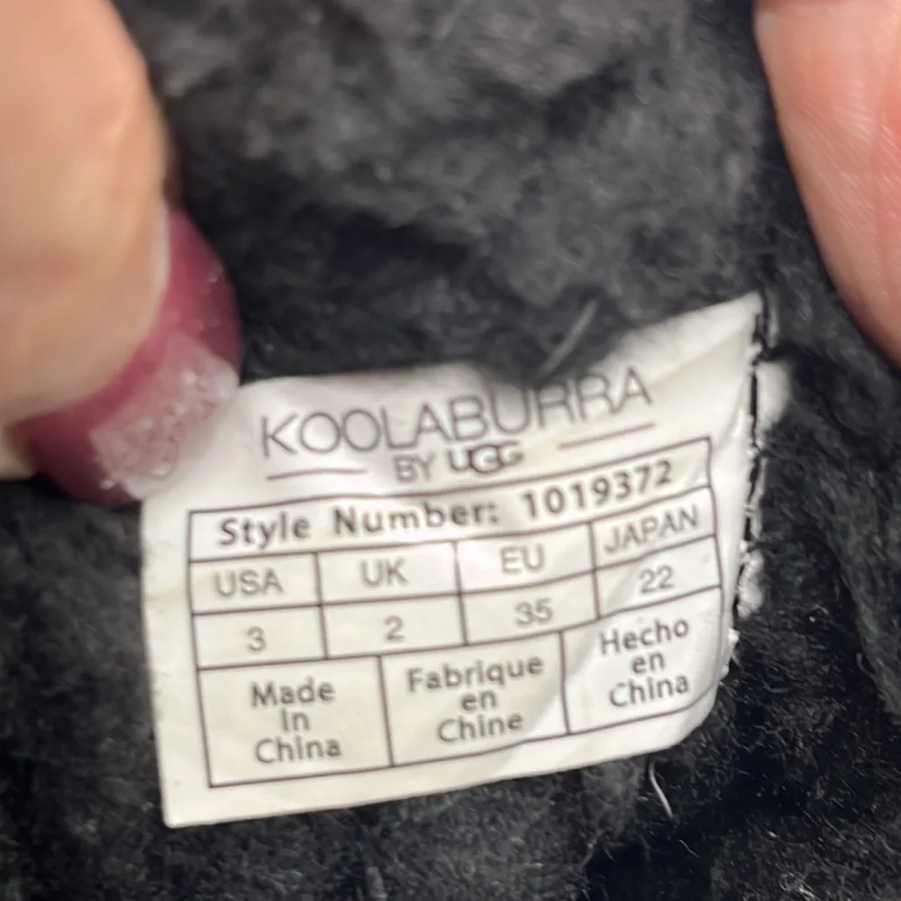 Koolaburra great preowned