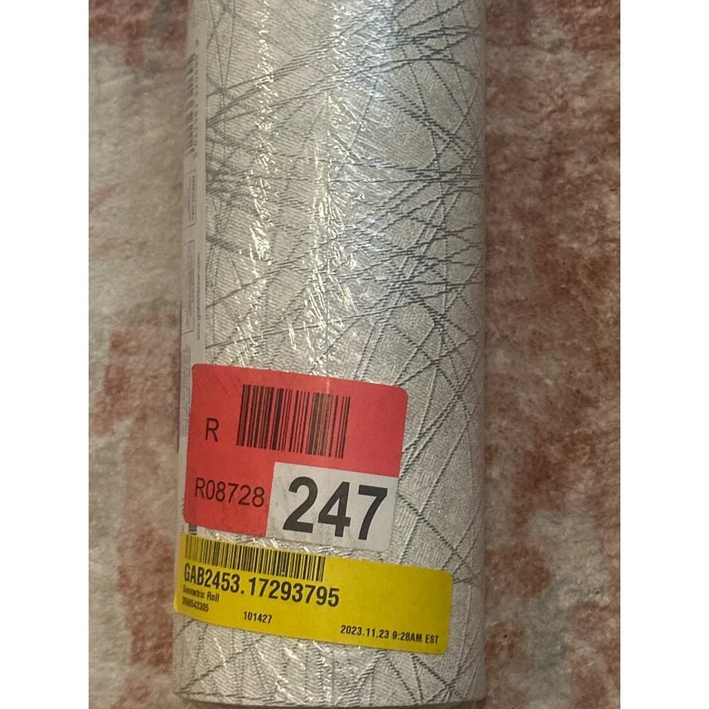 NEW Graham & Brown BoutiqueTwist Geometric Metallic Wallpaper White Silver