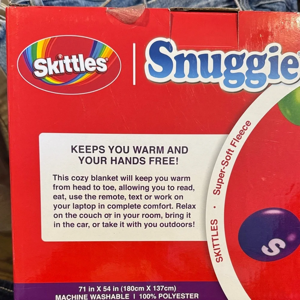 Skittles Red Fleece Blanket with Sleeves NWT has sleeves 71X54 100 polyester