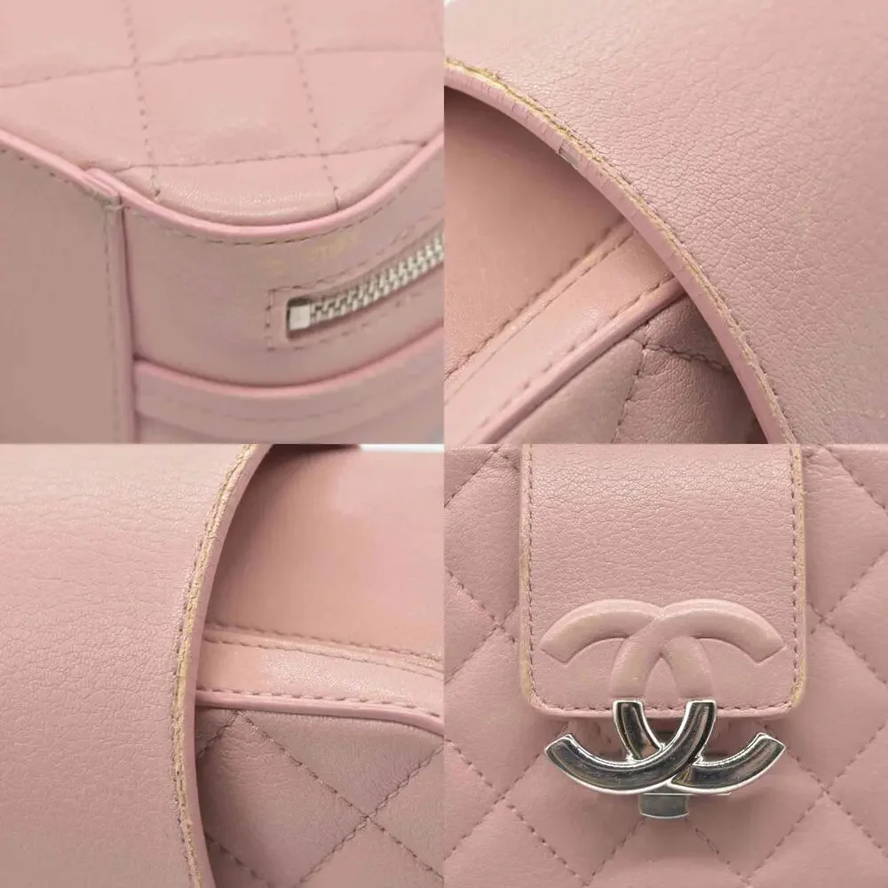 CHANEL fabric tote hardware