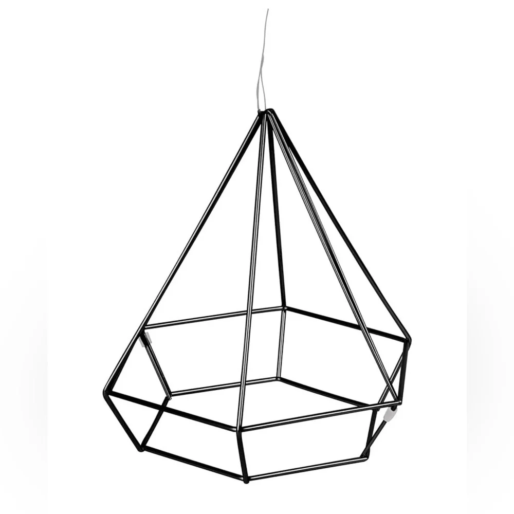 Umbra hung together pieces